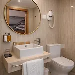 Zenite Hotel