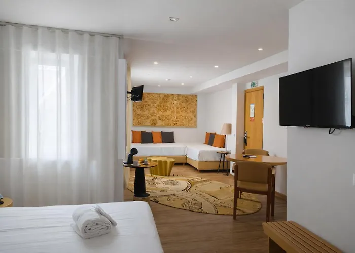 Zenite Ангра-ду-Эроижму