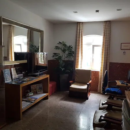 Zenite Hotel 2*