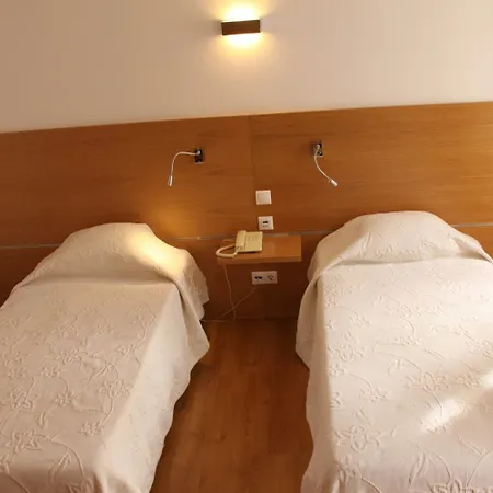 Zenite 호텔 앙그라두에루이스무