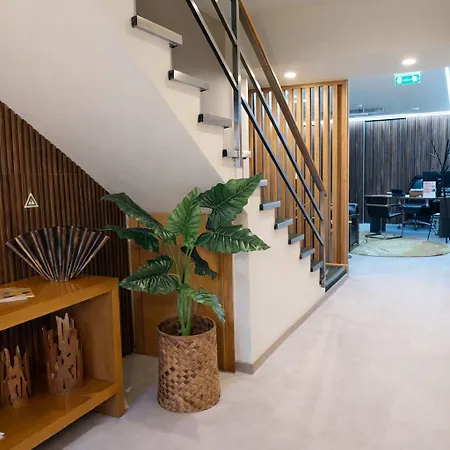 Zenite Hotel