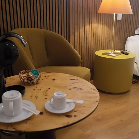 Zenite Hotel 2*